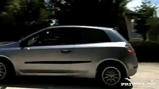 Красивая Биби Ноэль - шлюха на автомойке - порно видео